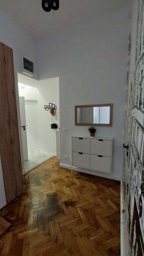 Bonjour Bezplatny Parking Lodz (Lodz)